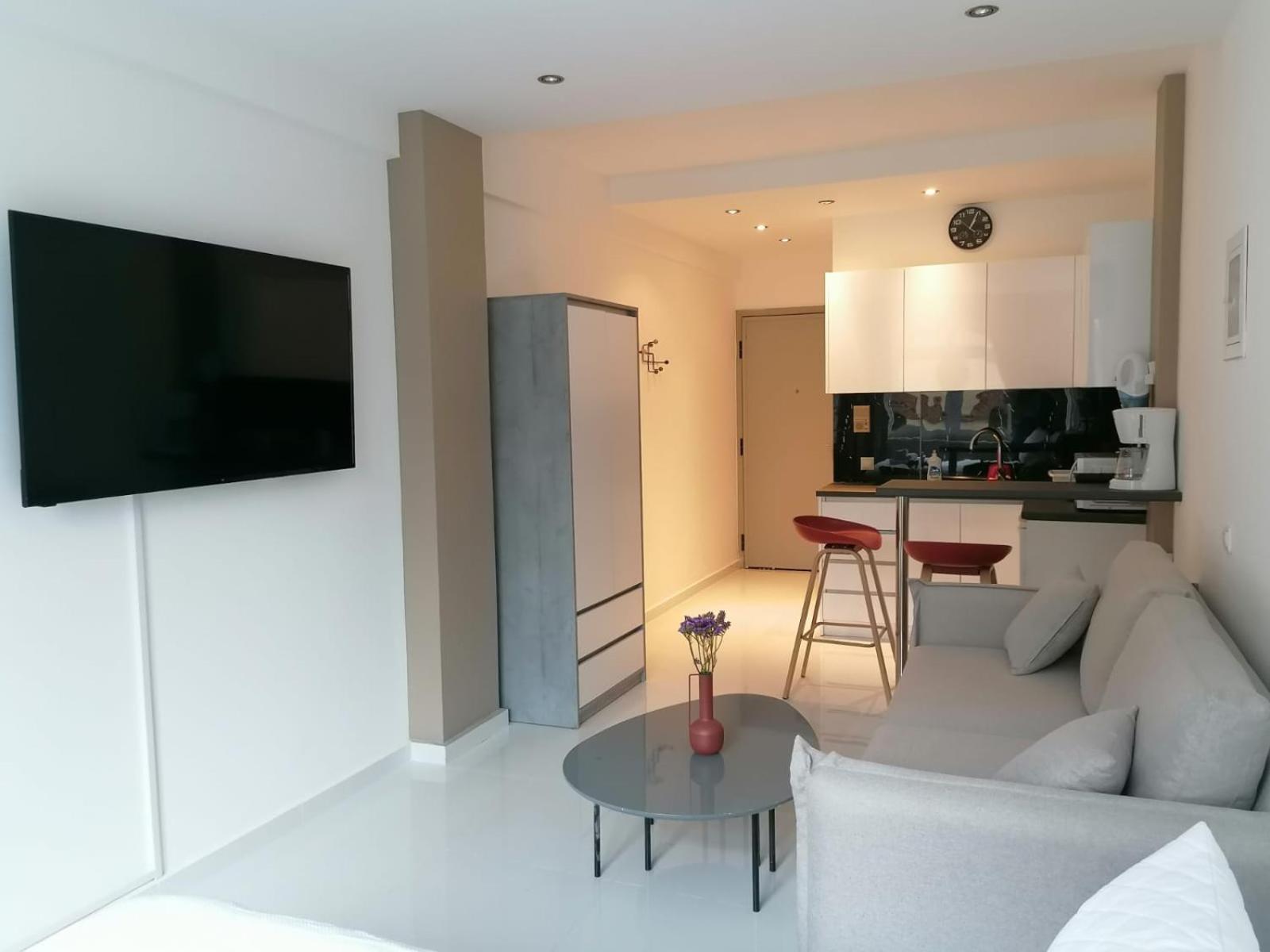 Syntagma Nest Apartment