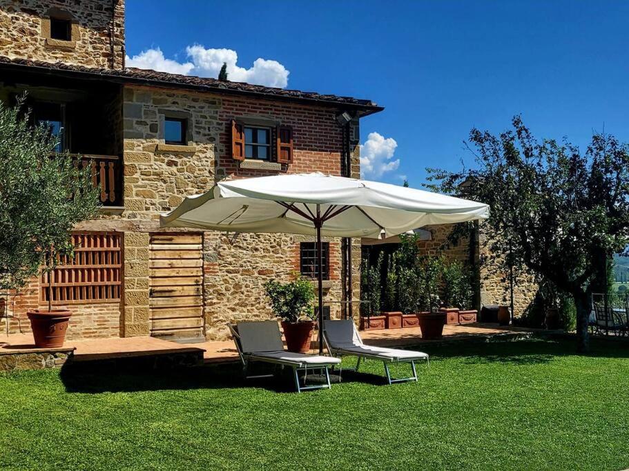 Luxury Tuscan Farm Stay, 1 bedroom with a pool view 4