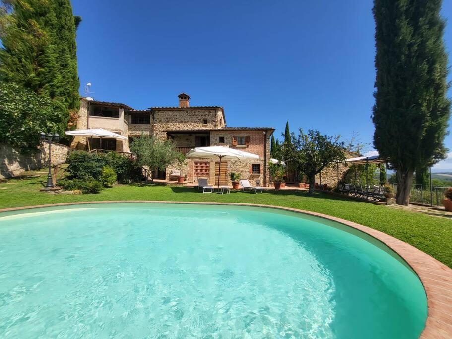 Luxury Tuscan Farm Stay, 1 bedroom with a pool view 3
