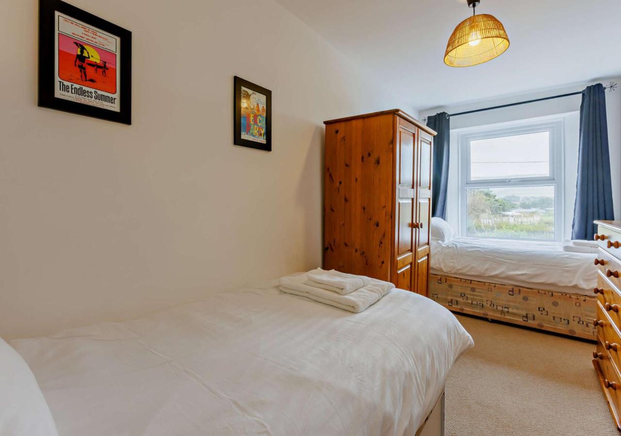 3 Bed in Croyde oc-beachw
