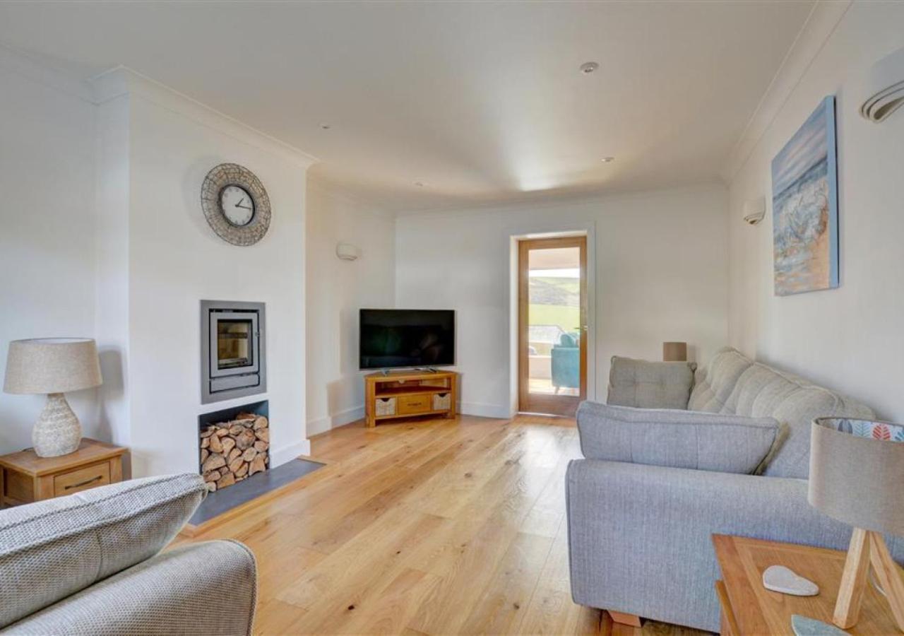 Beach House Woolacombe view 3
