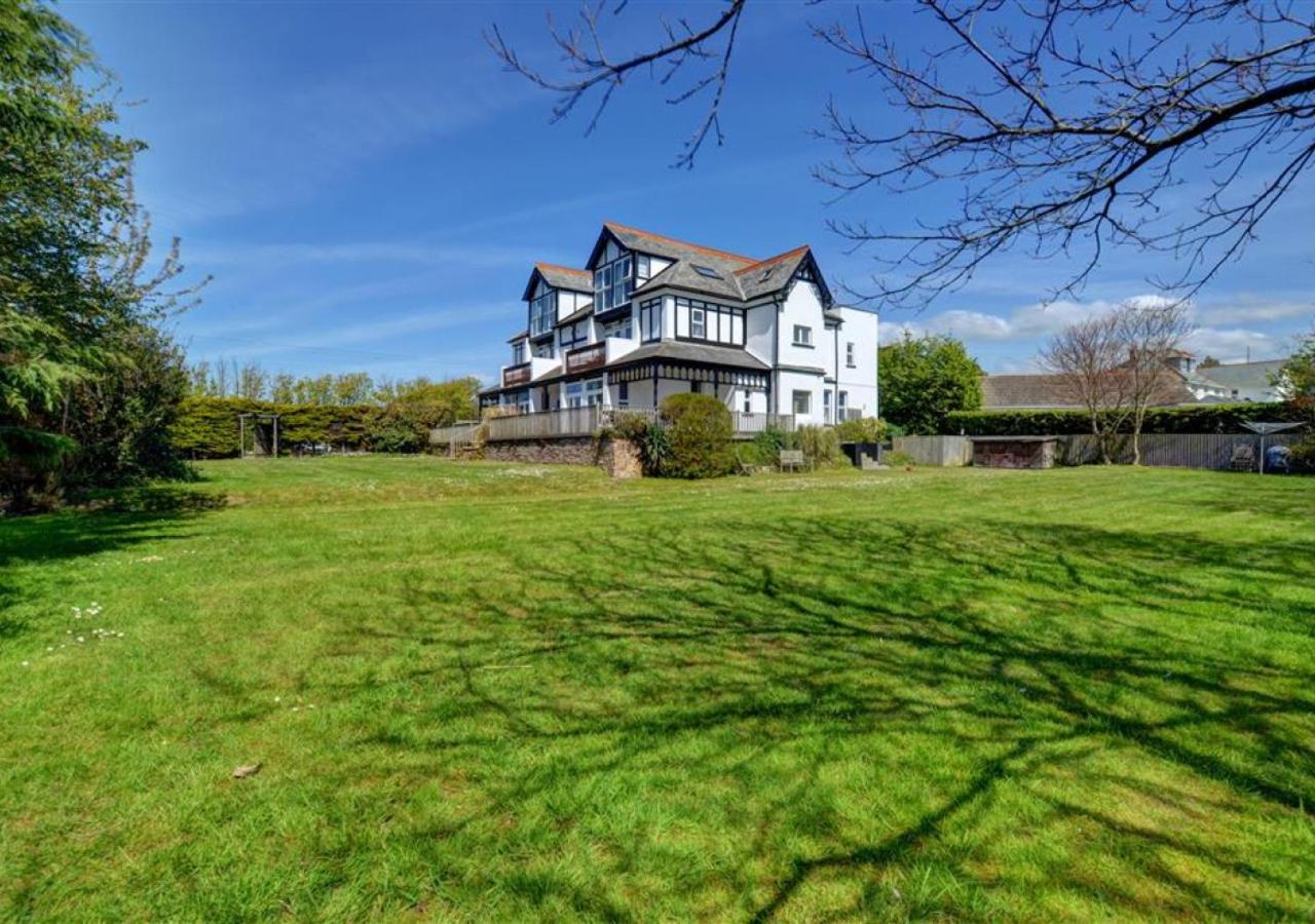 2 Bed in Croyde oc-bolt