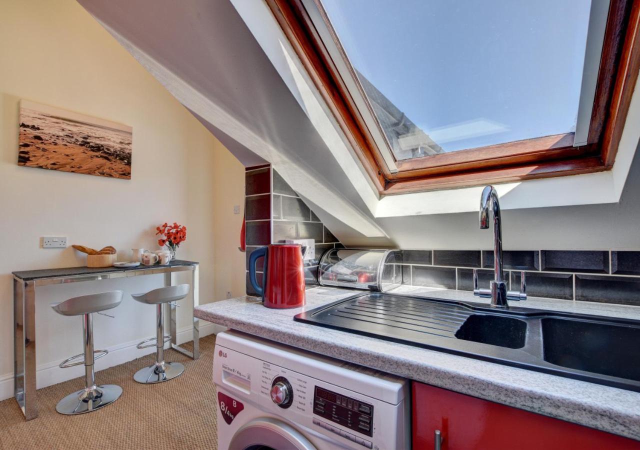 2 Bed in Croyde oc-bolt