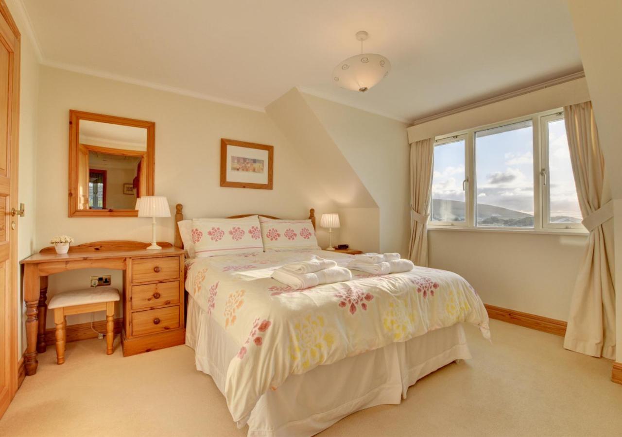 5 Bed in Croyde oc-bonac