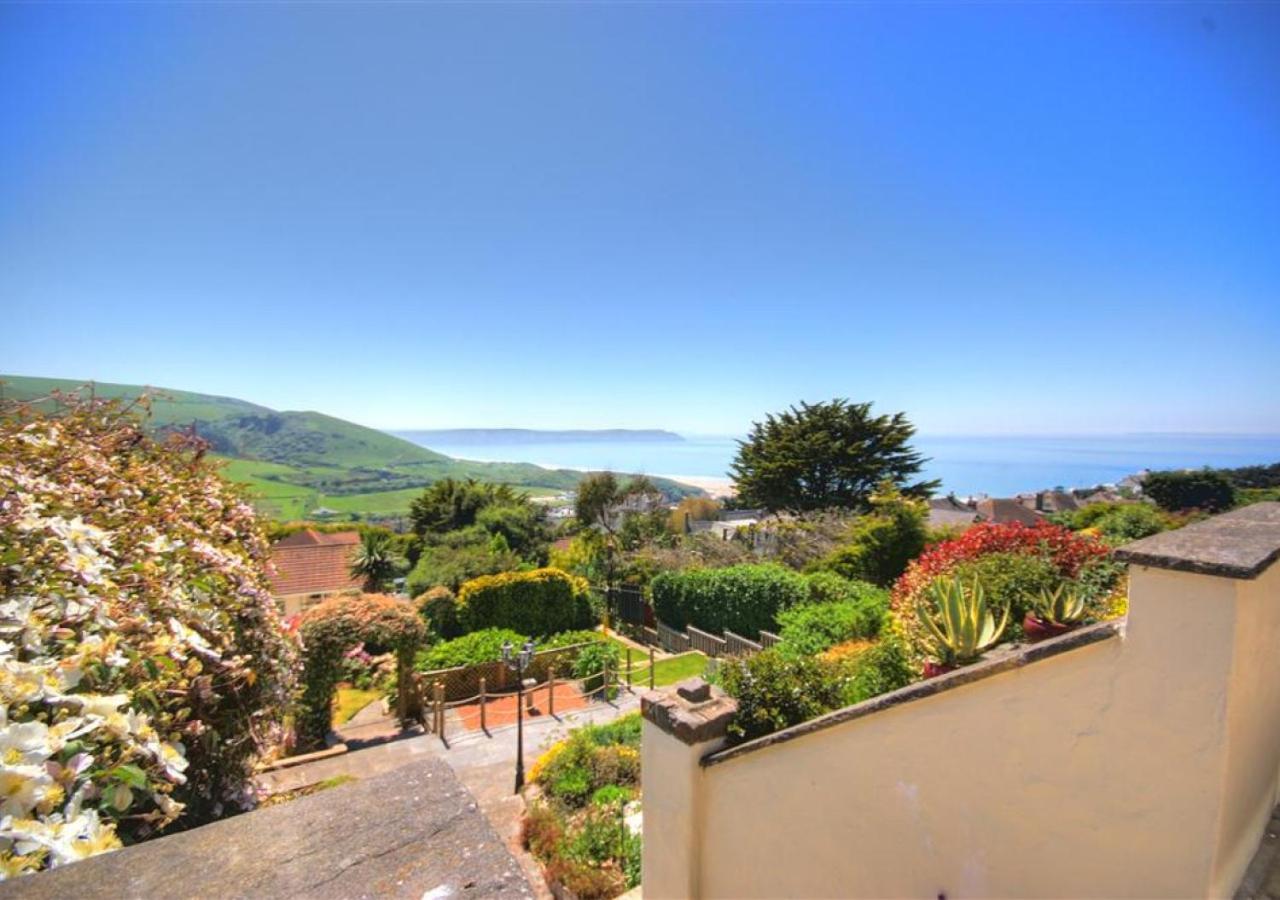4 Bed in Woolacombe oc-cala