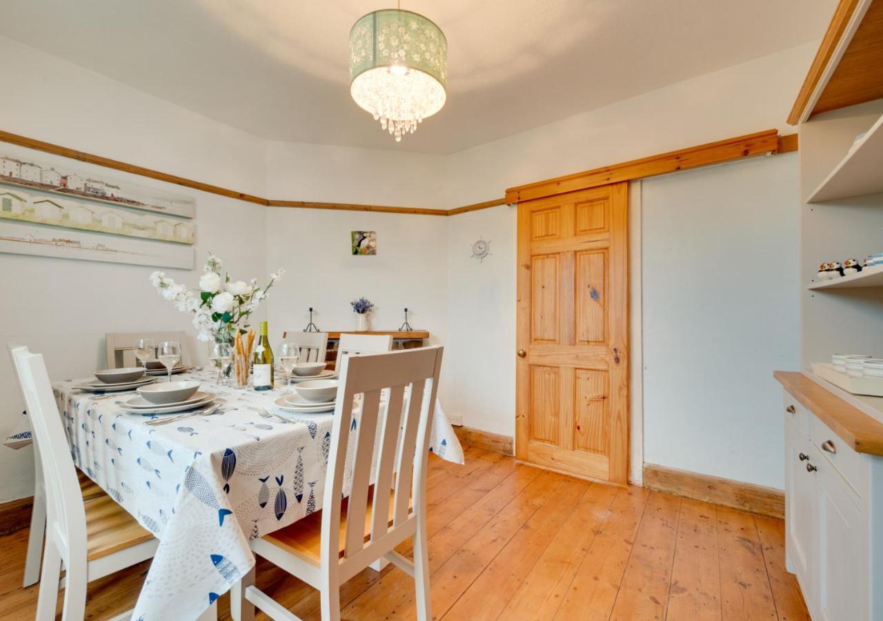 3 Bed in Nr Hartland oc-coas1