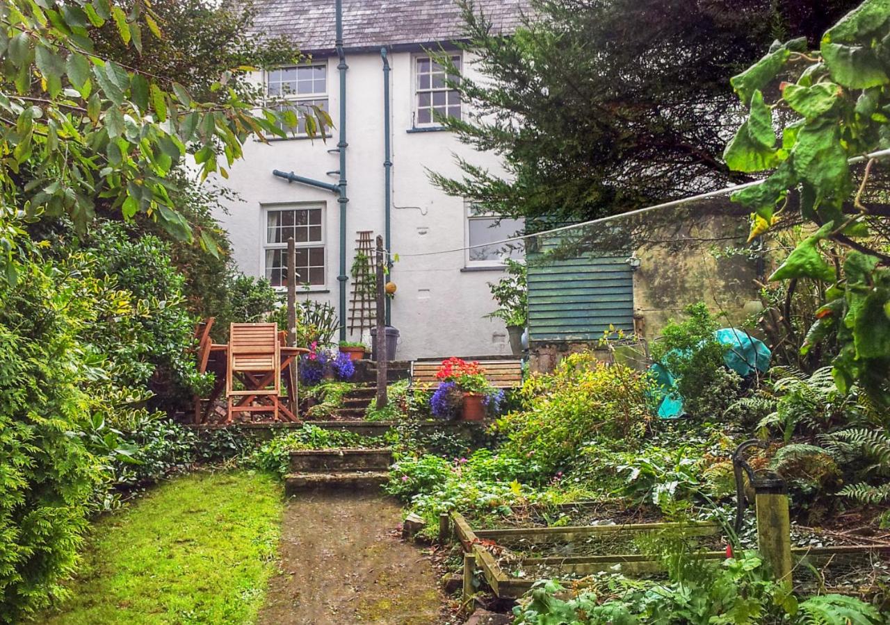 3 Bed in Nr Hartland oc-coas1