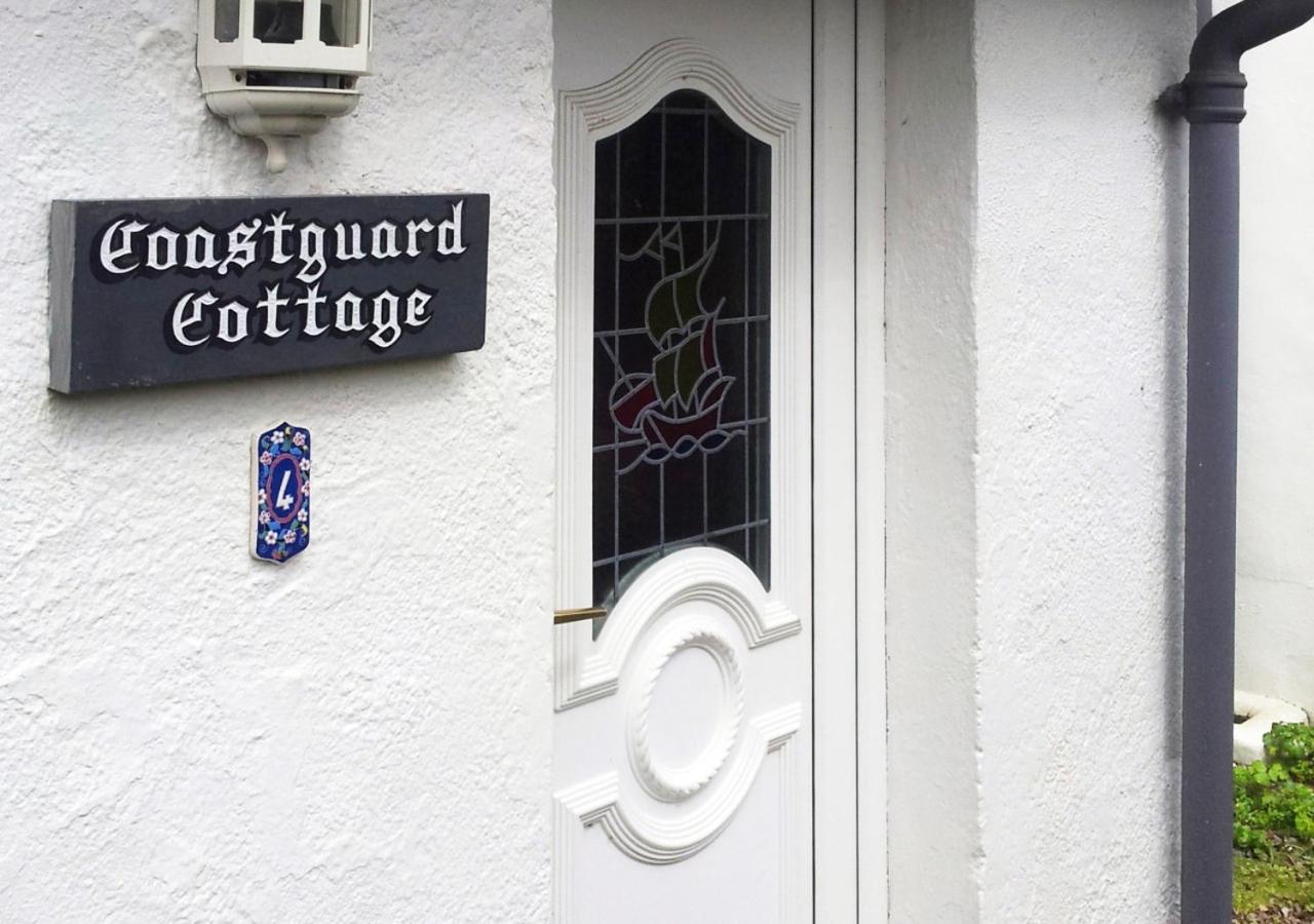 3 Bed in Nr Hartland oc-coas1