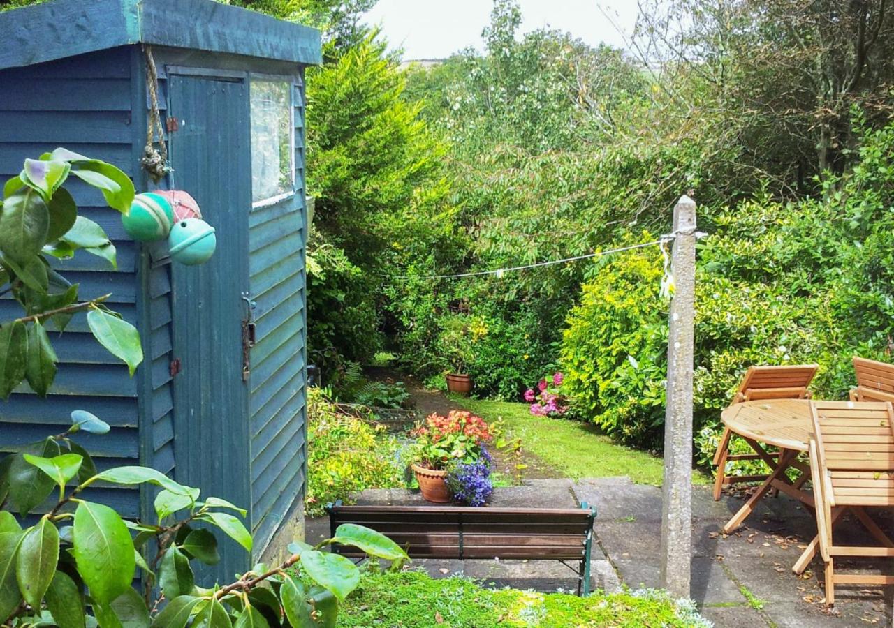 3 Bed in Nr Hartland oc-coas1