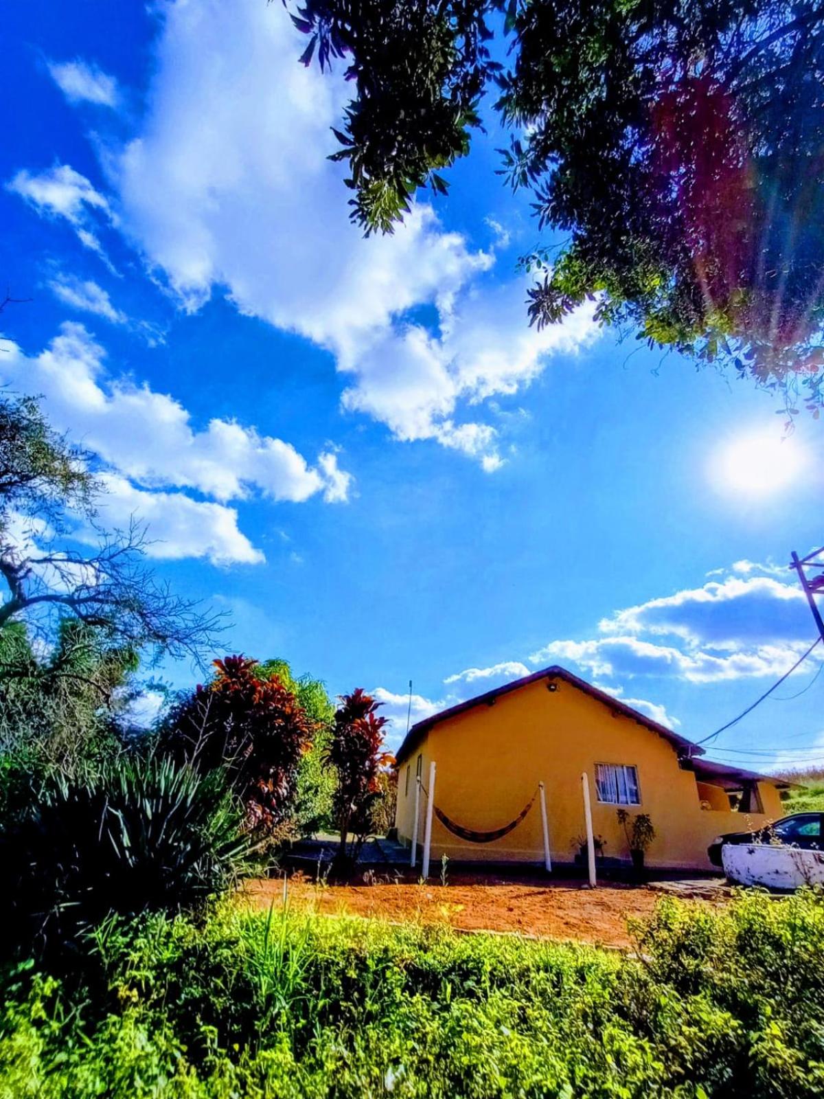 Casa da Vovó na Pousada Sitio Pauletto - com Cozinha, Churrasqueira e Decoração