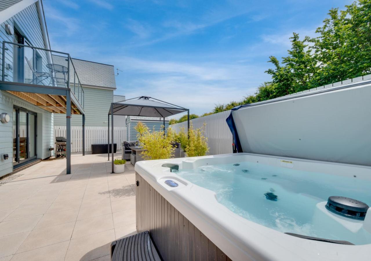 3 Bed in Westward Ho oc-cocobe