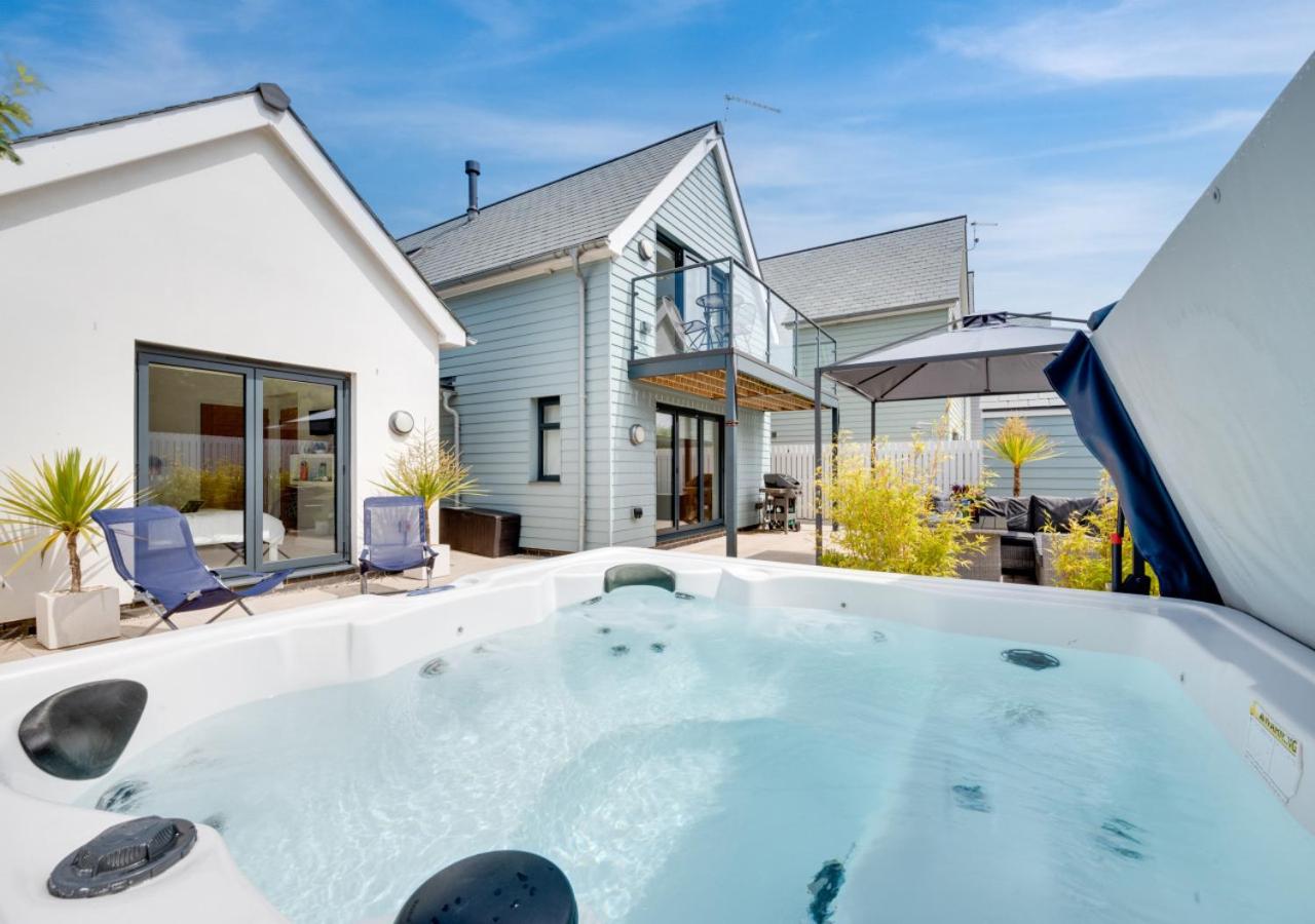 3 Bed in Westward Ho oc-cocobe