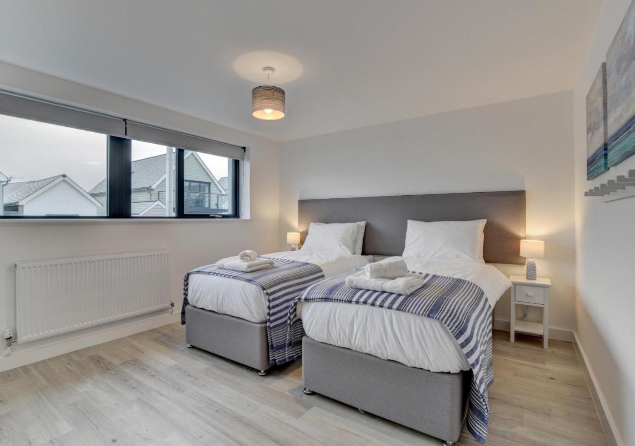 3 Bed in Westward Ho oc-cocobe