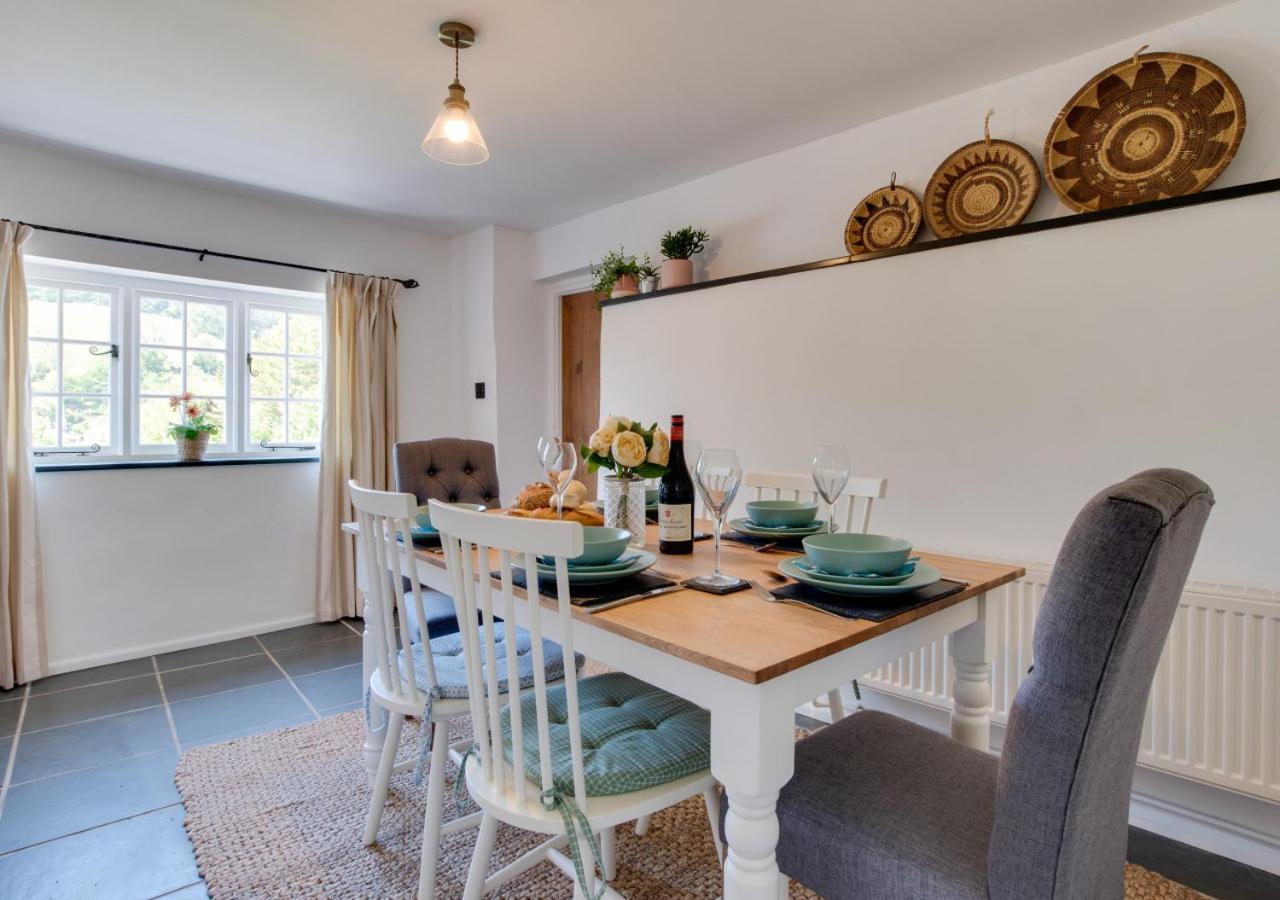 3 Bed in Berrynarbor oc-courtc