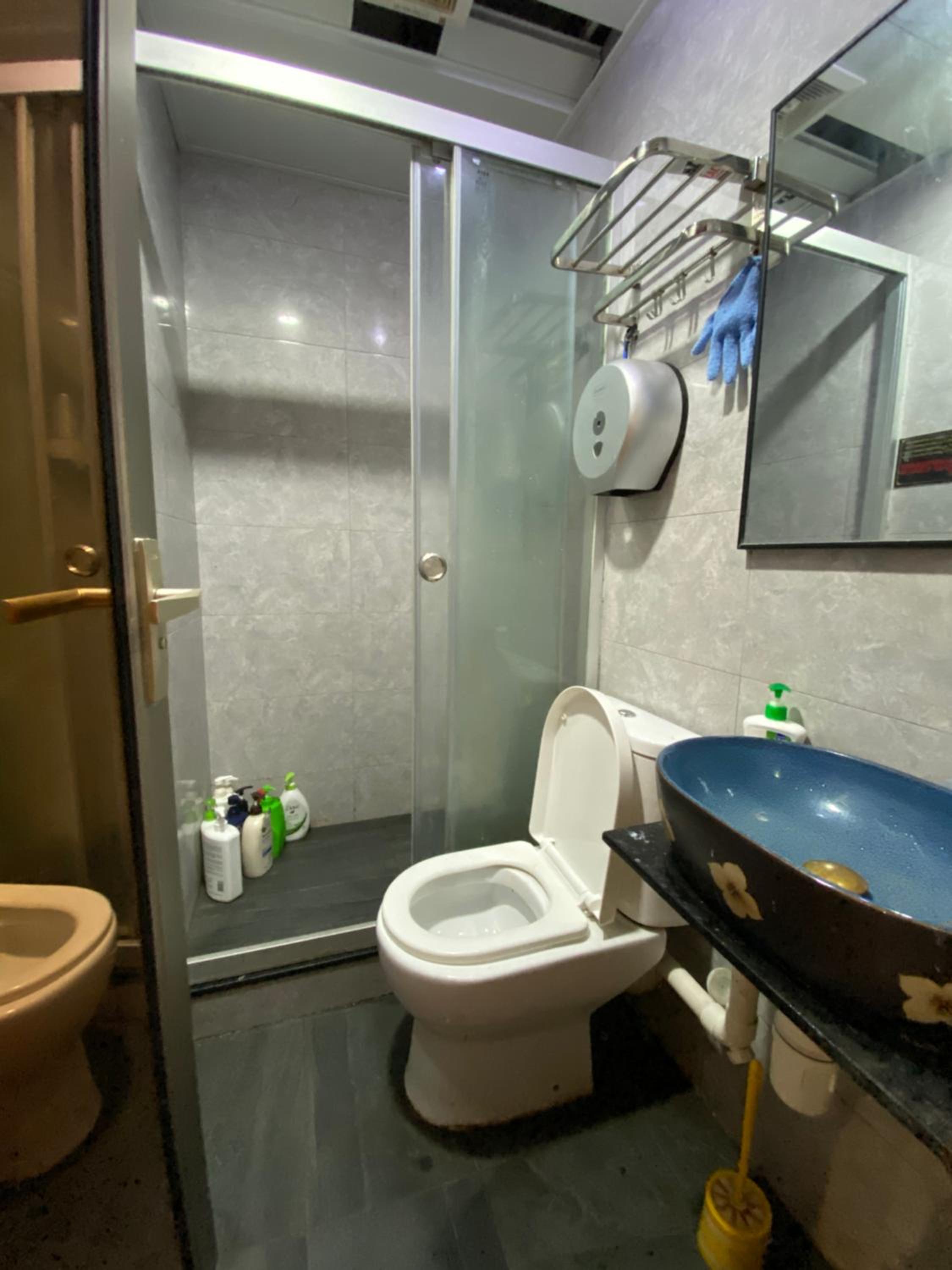 Sleep Cubee Hostel