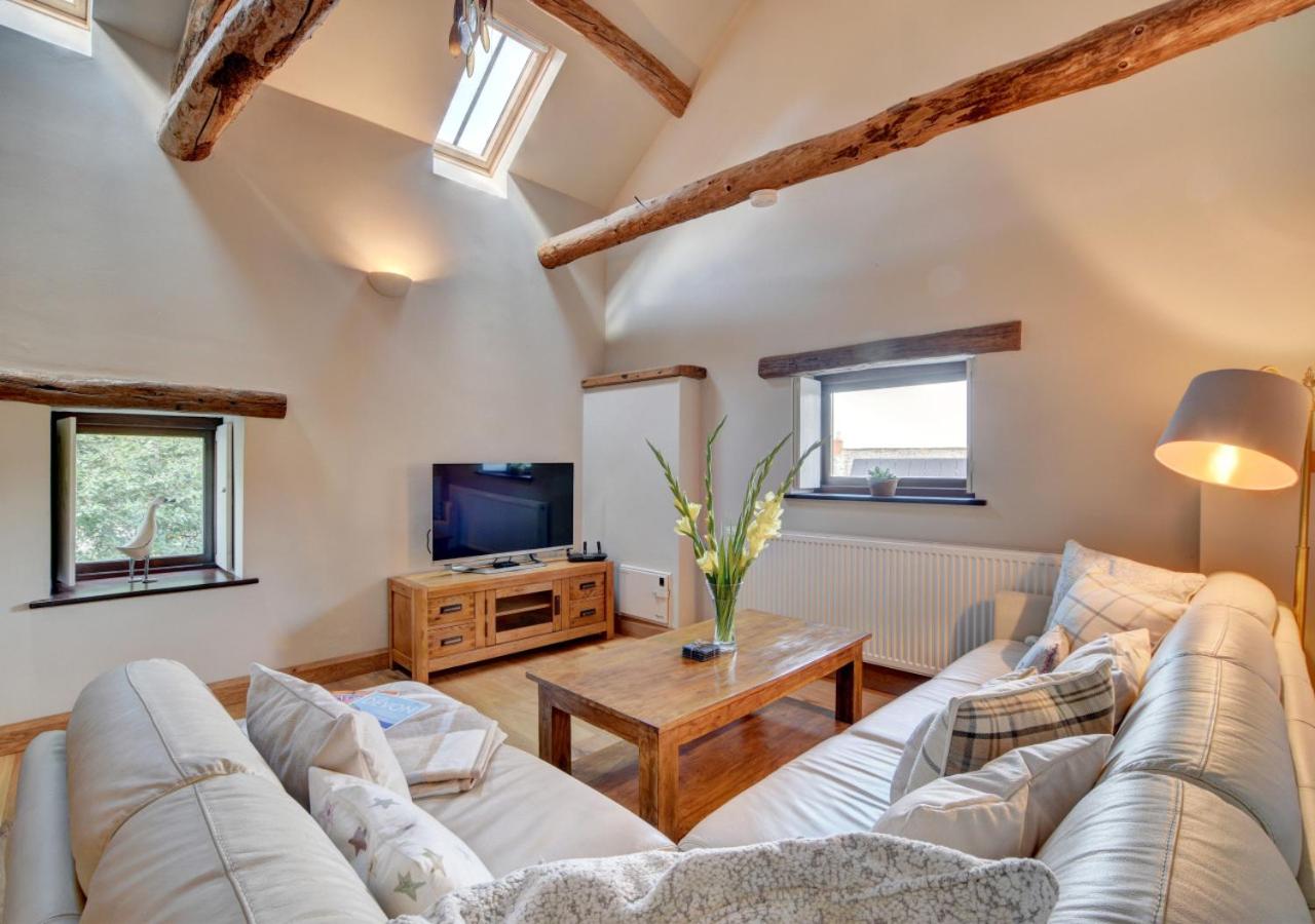 2 Bed in Lynton oc-cransb