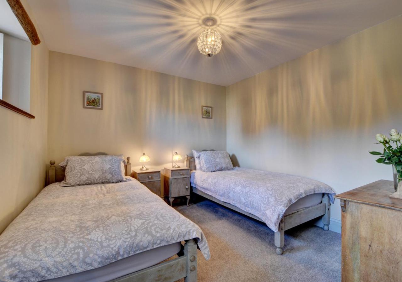 2 Bed in Lynton oc-cransb