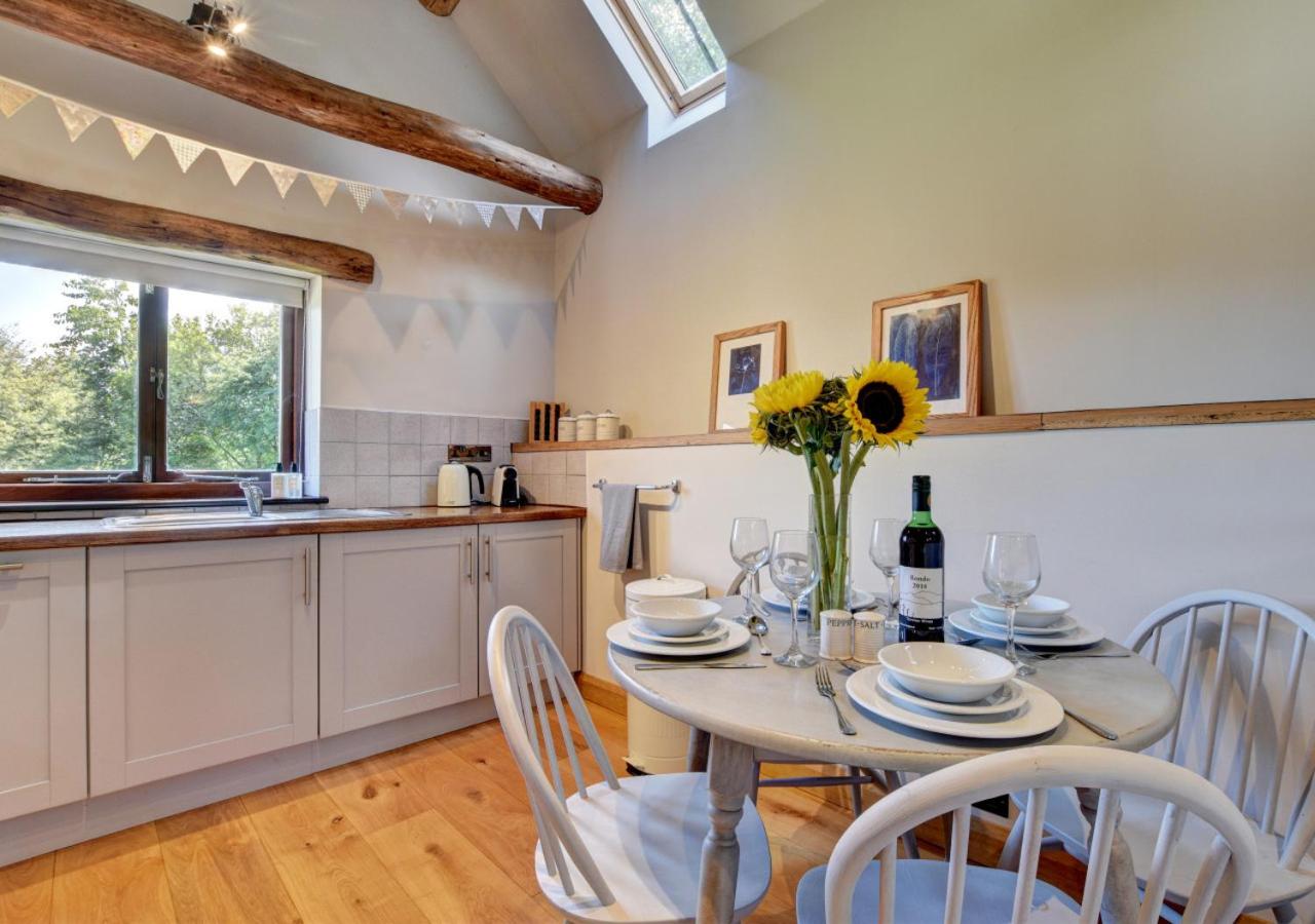 2 Bed in Lynton oc-cransb