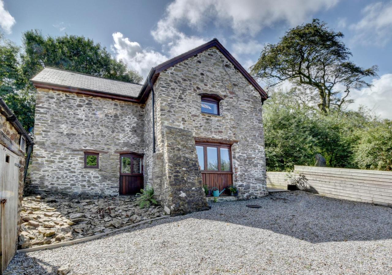 2 Bed in Lynton oc-cransb