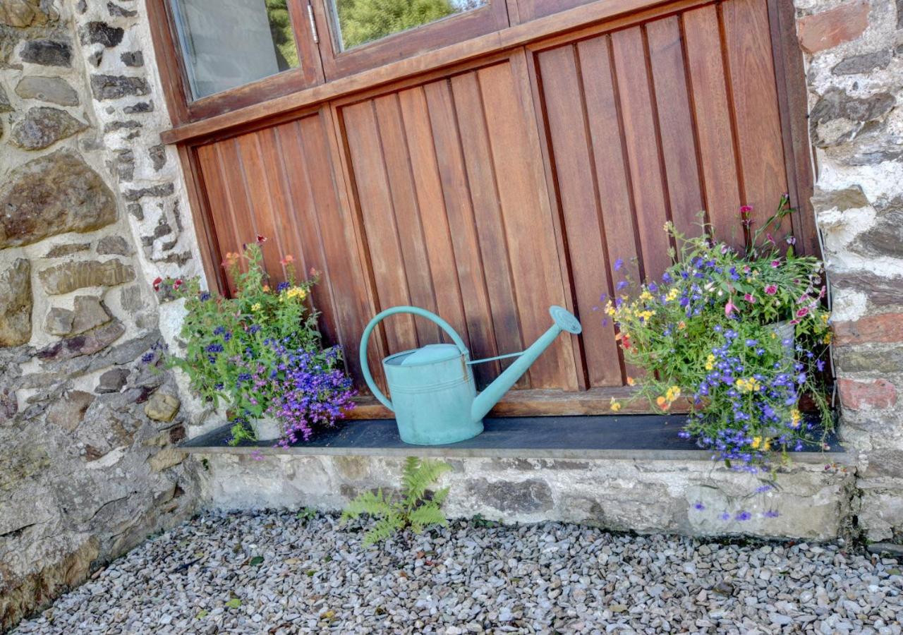 2 Bed in Lynton oc-cransb