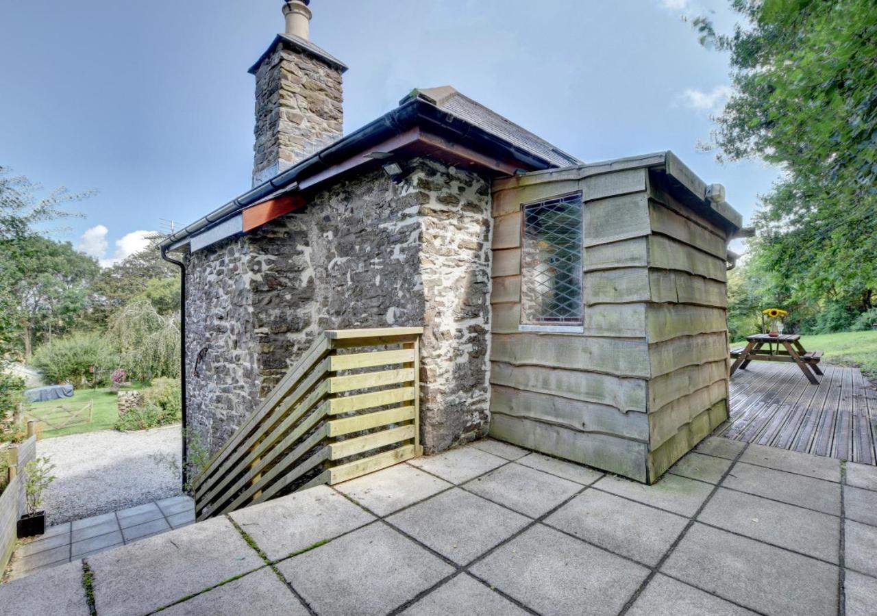 2 Bed in Lynton oc-cransb
