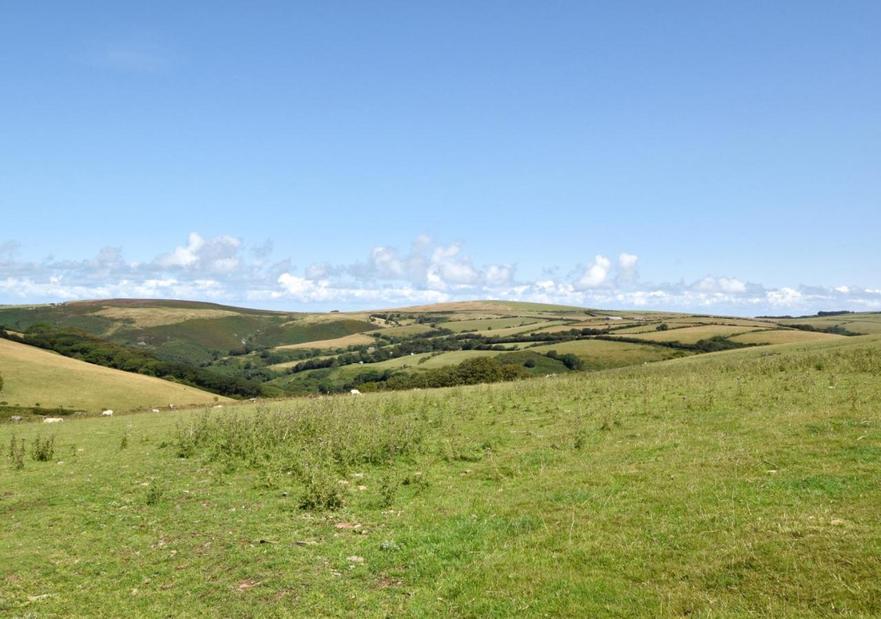 2 Bed in Lynton oc-cransb