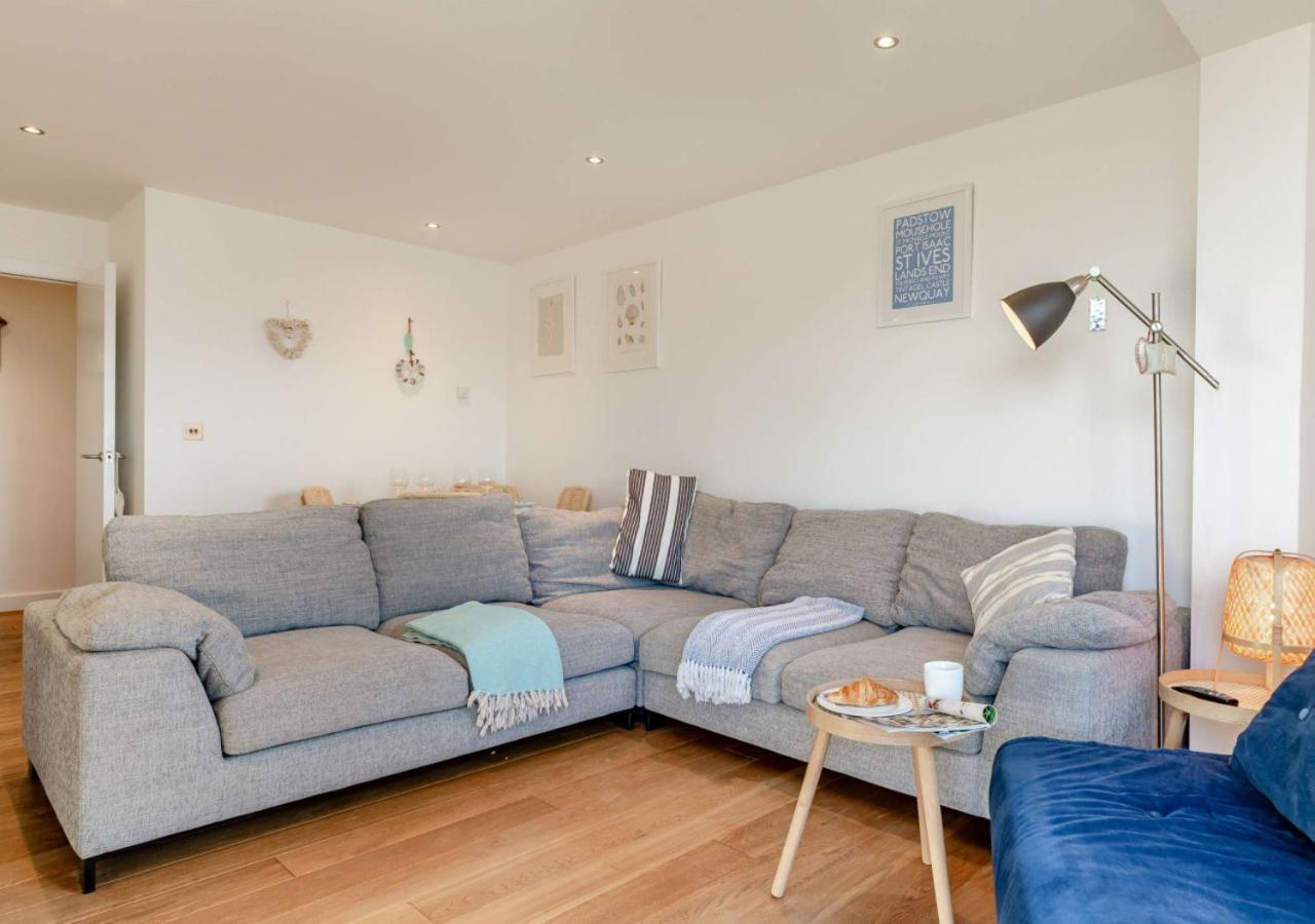 2 Bed in Newquay oc-a27276 view 2