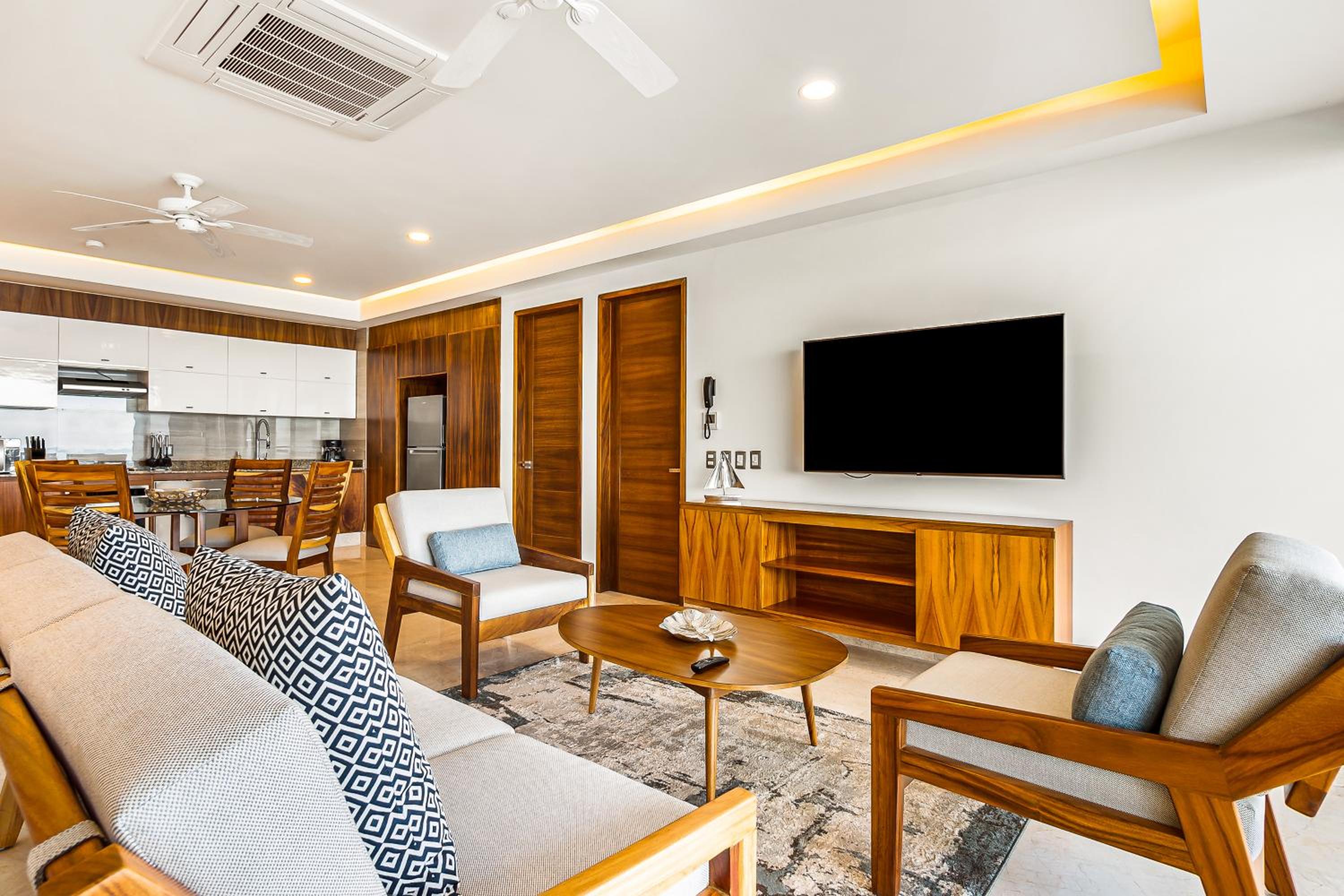 Blue Horizon 203 at Residences view 3