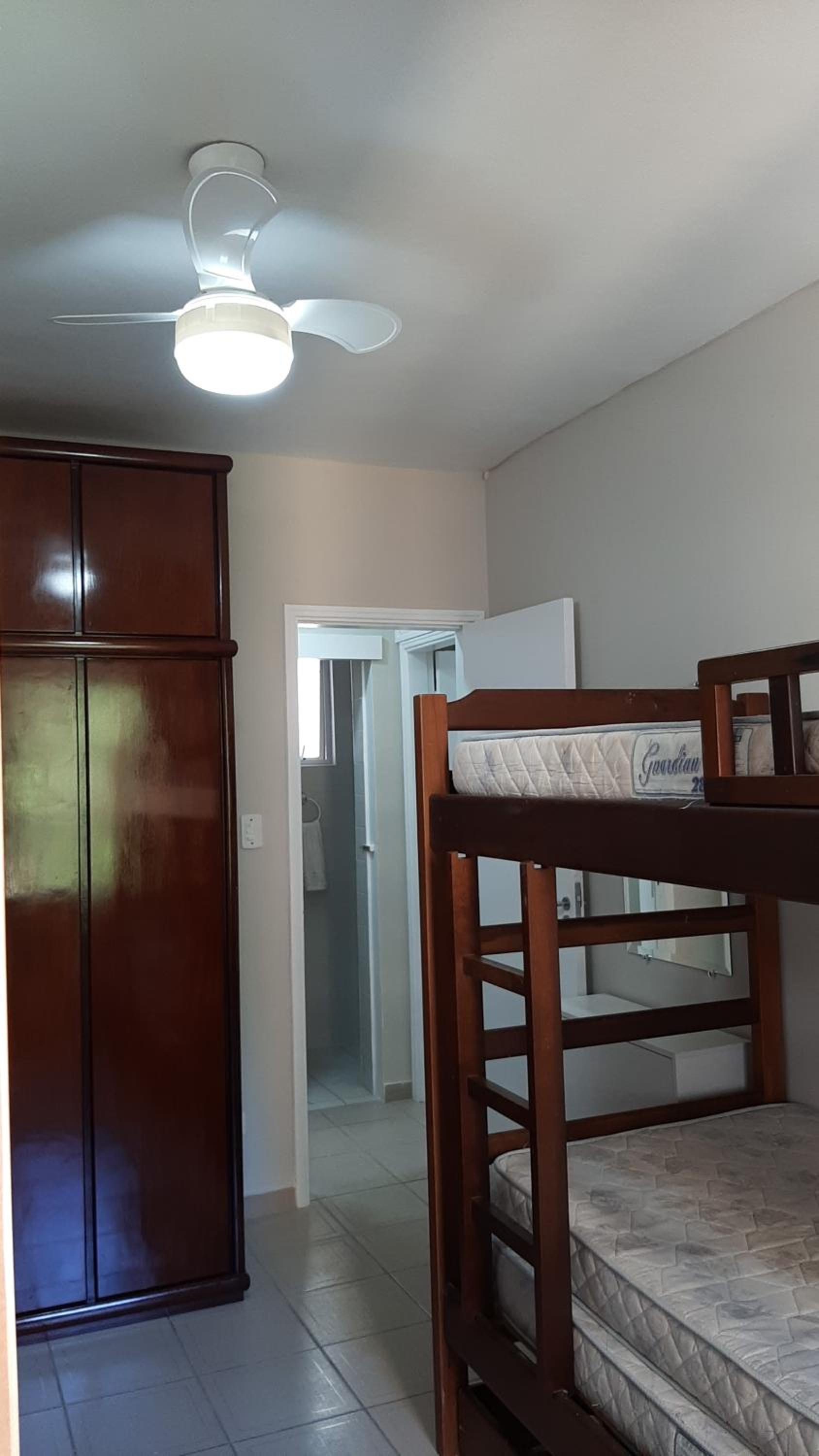 Apartamento Guarujá Pitangueiras 50 metros Praia/3 Dormitórios/Vista do Mar, Sol da manhã