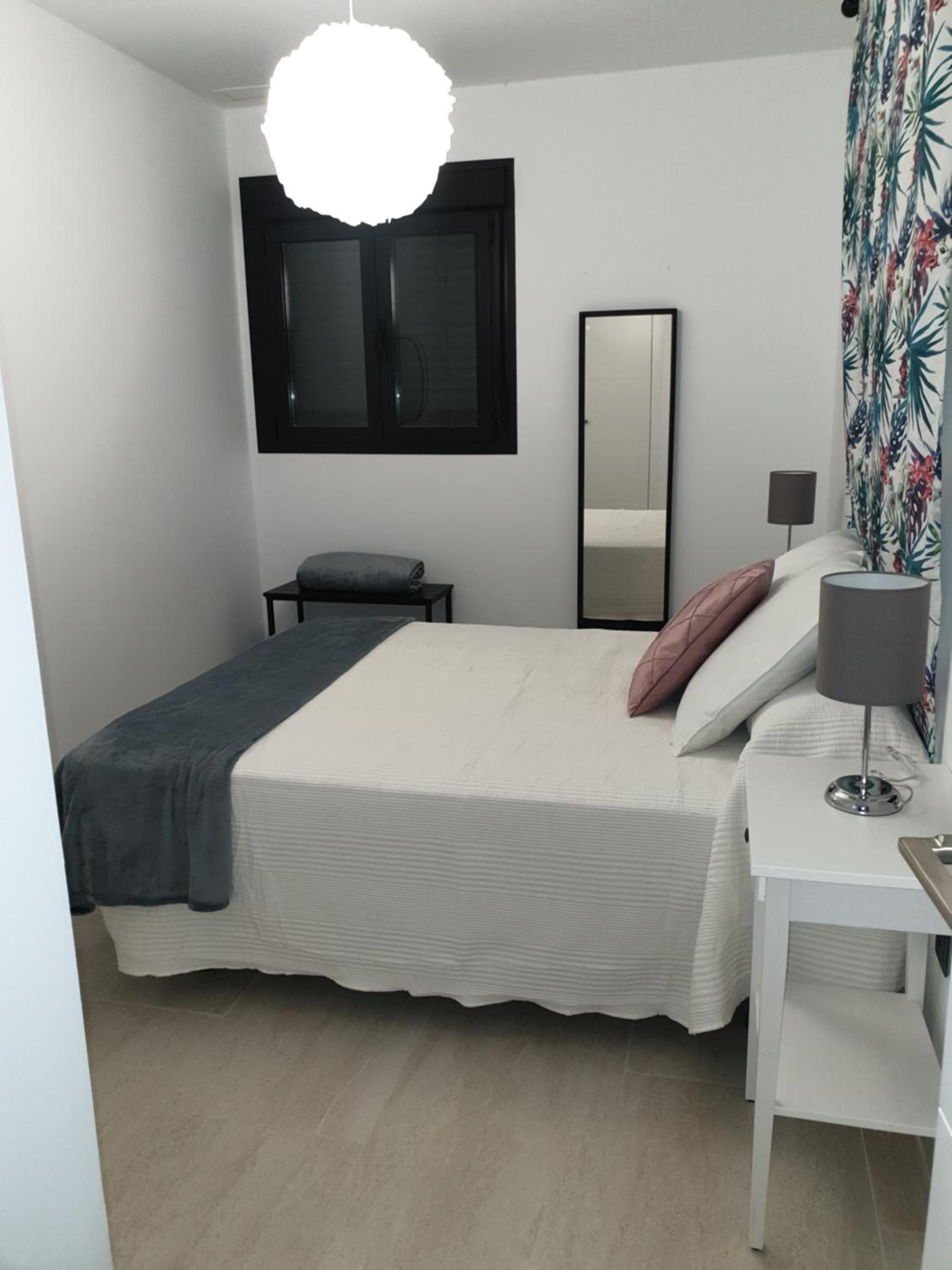 LHOME CÁDIZ