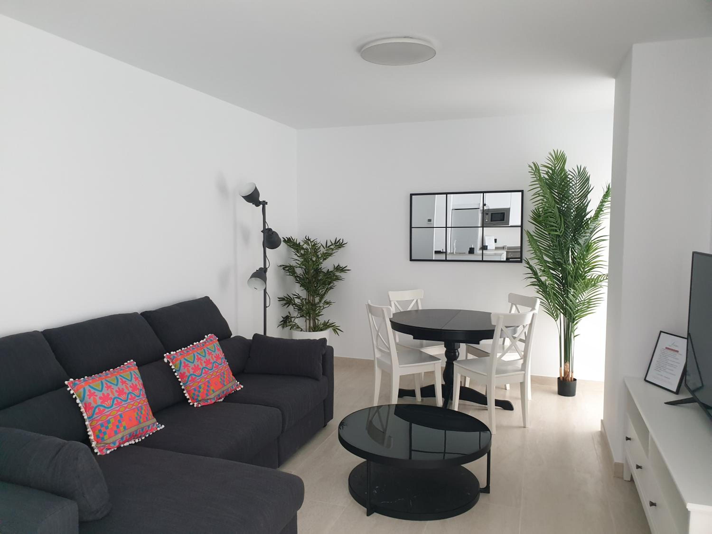 LHOME CÁDIZ