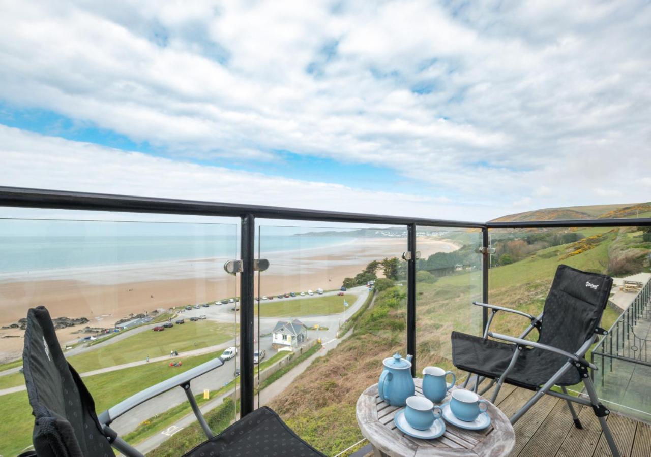 3 Bed in Putsborough oc-flt20 view 4