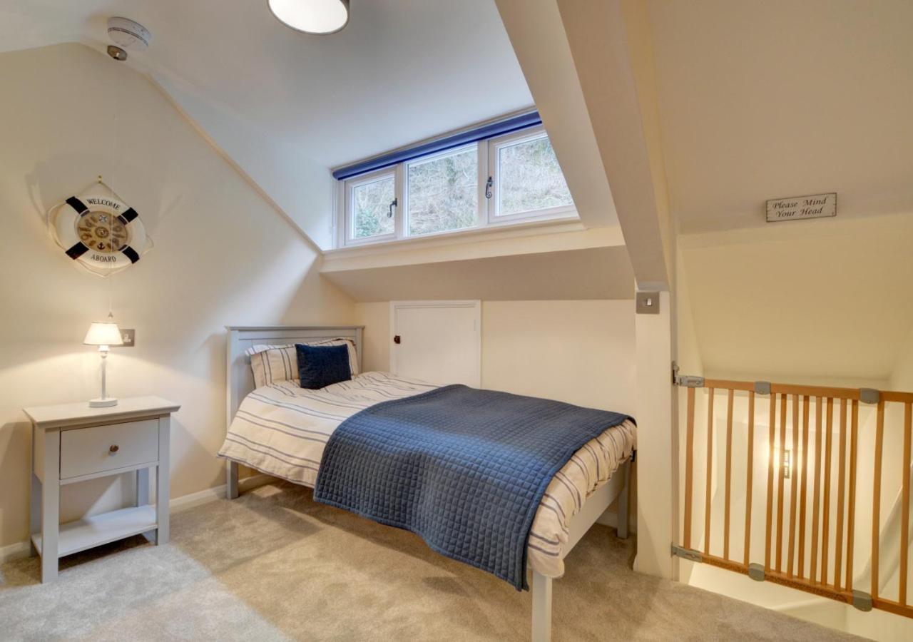 2 Bed in Lynmouth oc-foxcot view 4