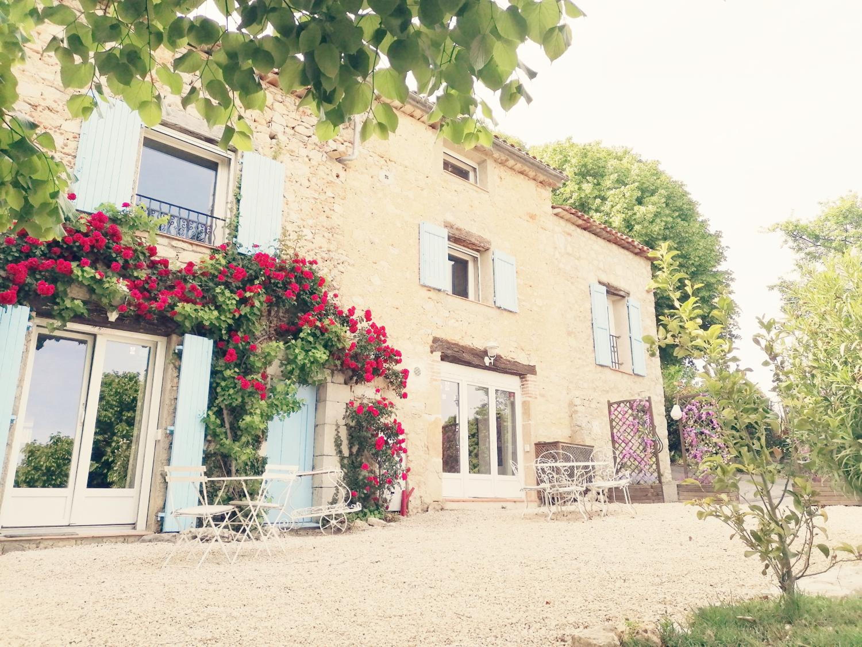 Bastide Provençale Les Mûriers d'Engaspaty photo 2