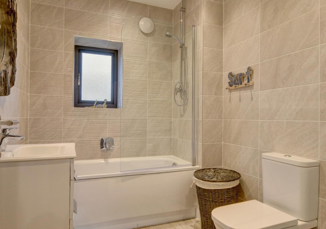 3 Bed in Croyde oc-hector
