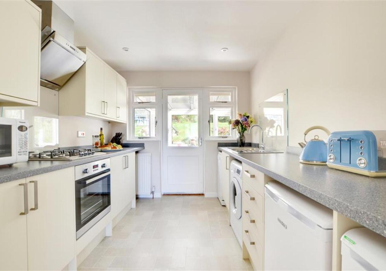 2 Bed in Woolacombe oc-high77