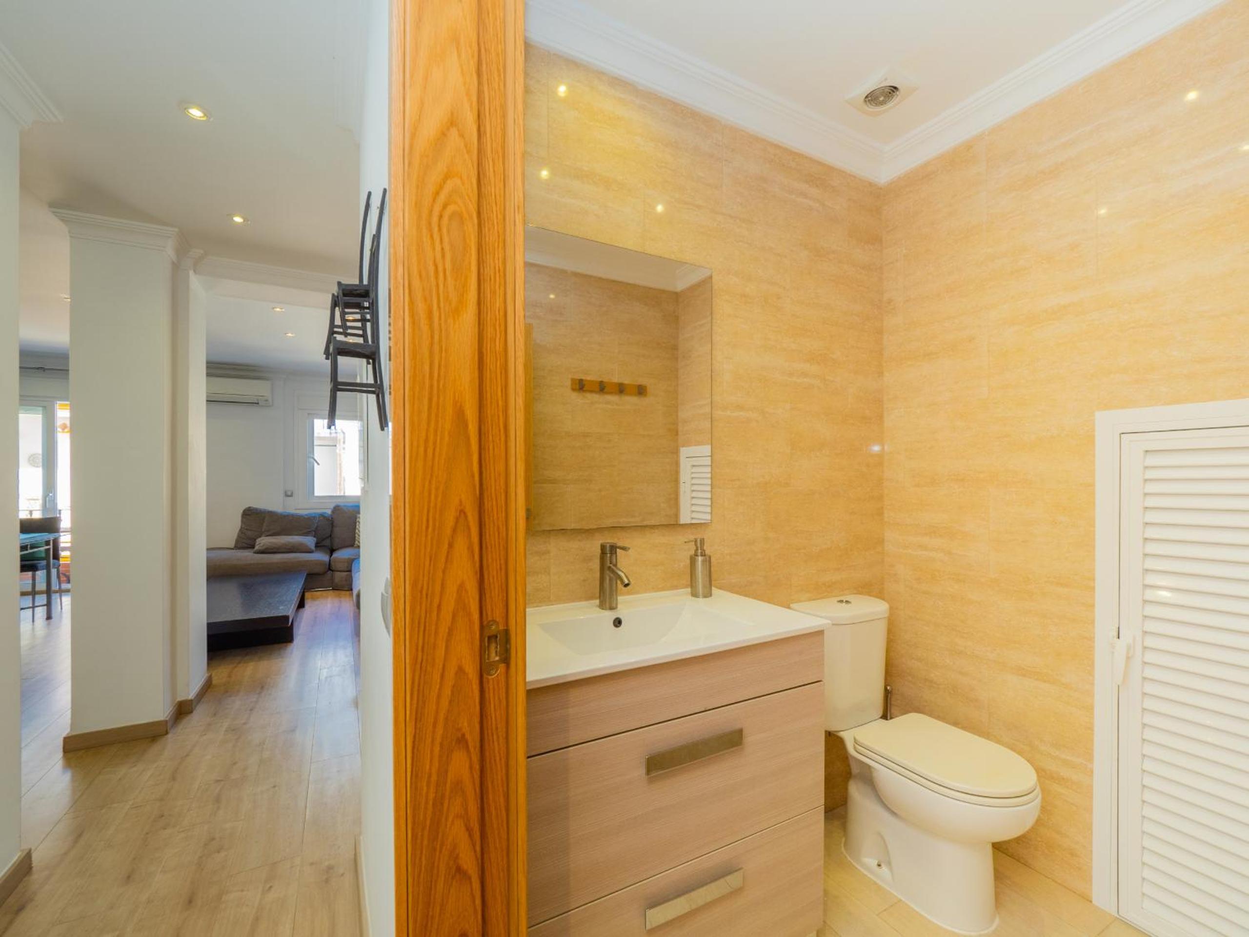 Cubo's Beach Side Apartment at La Cala