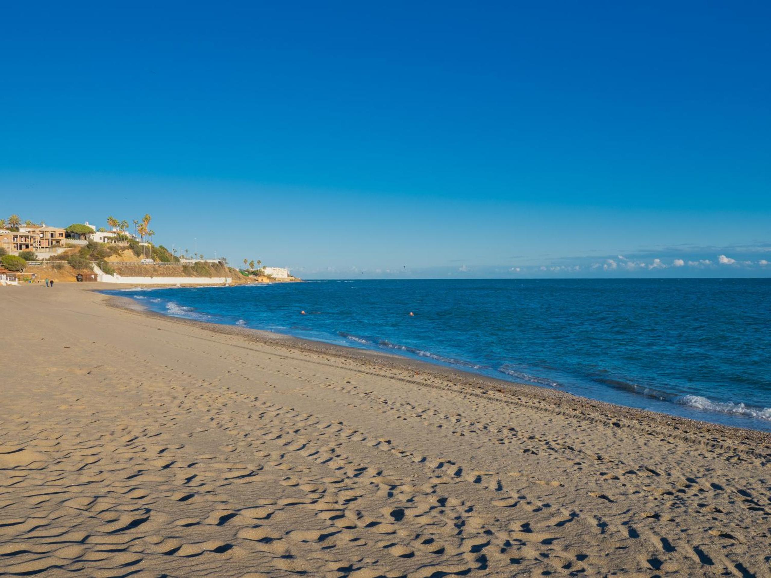 Cubo's Beach Side Apartment at La Cala