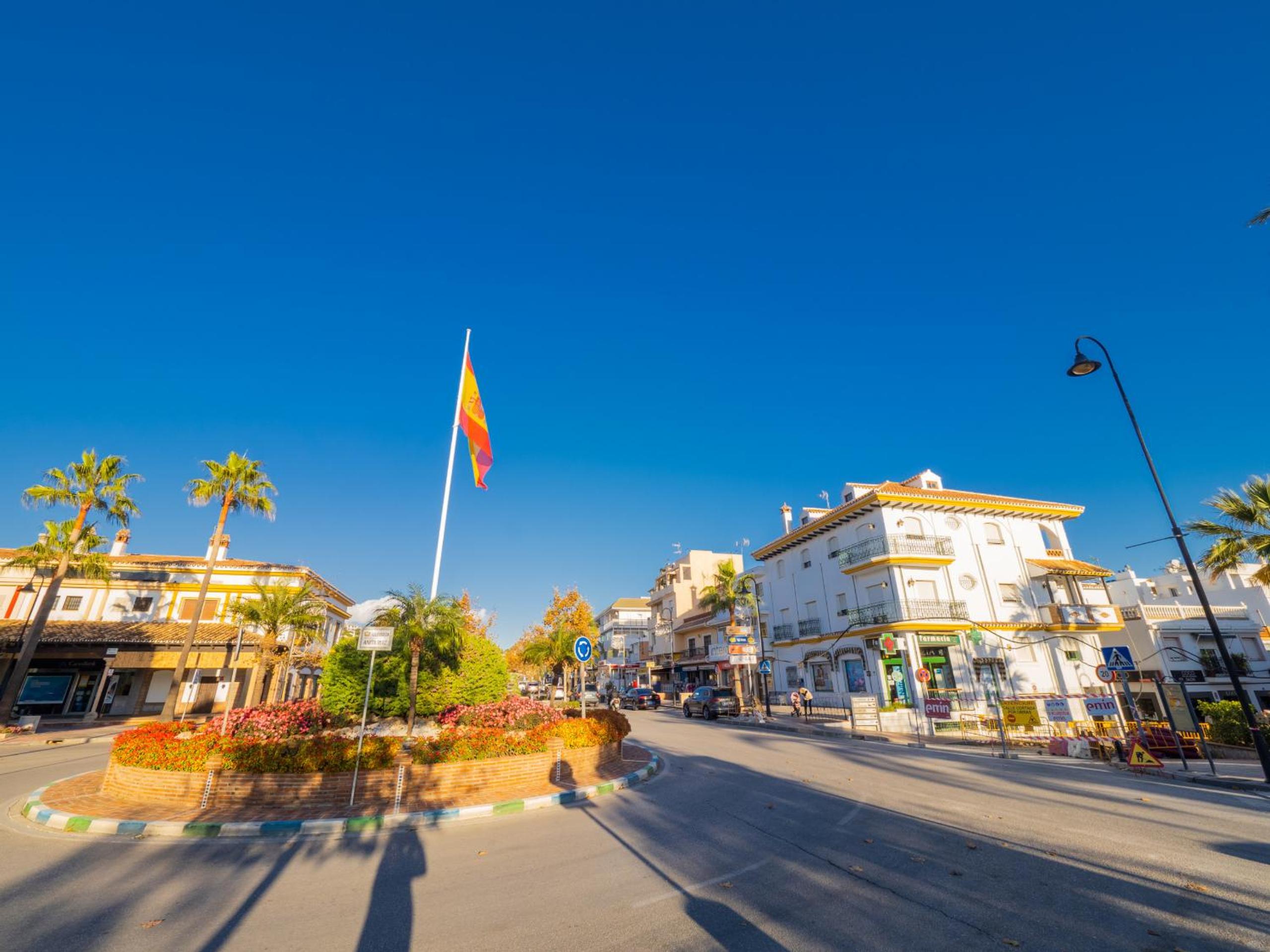 Cubo's Beach Side Apartment at La Cala