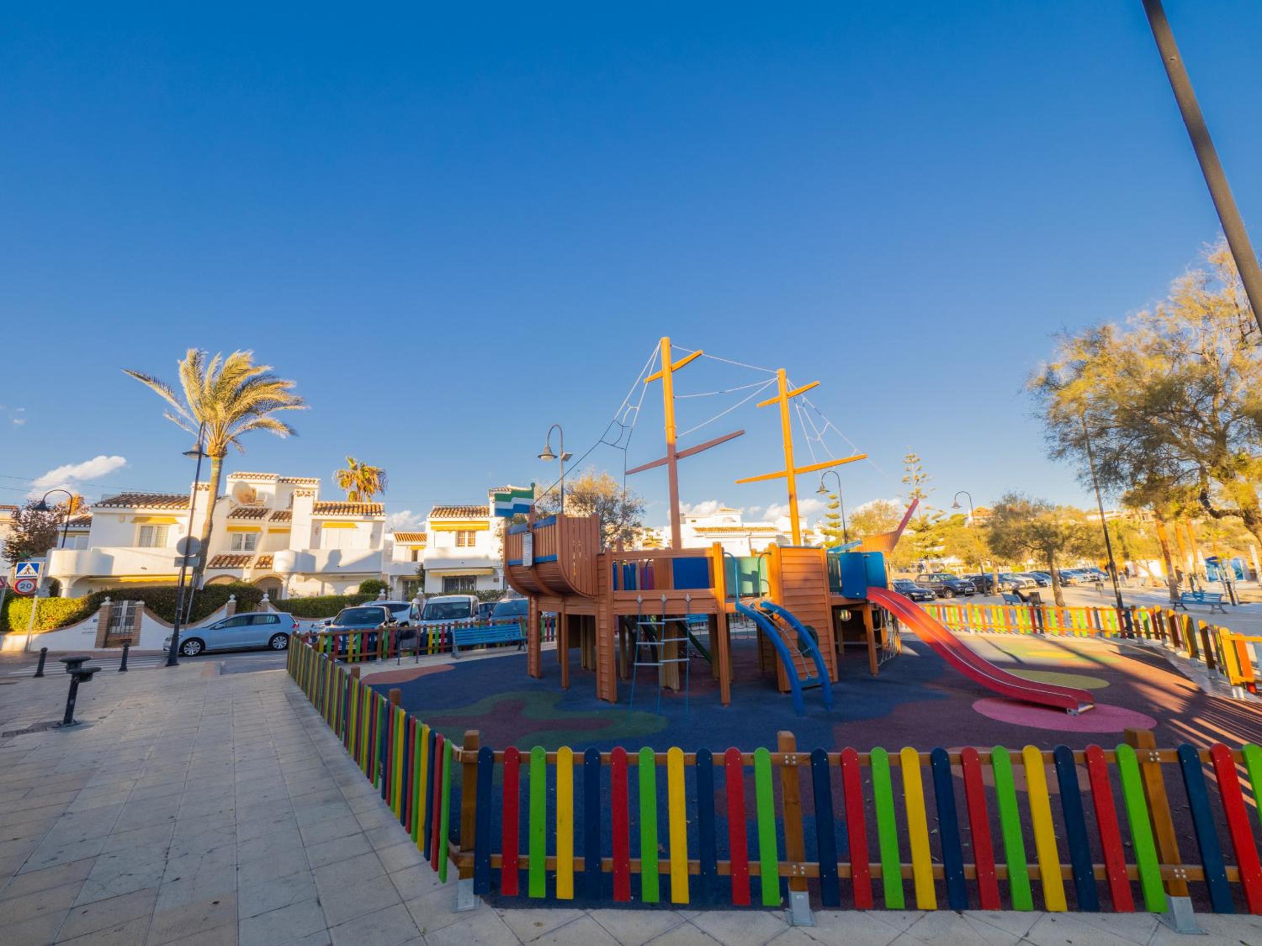 Cubo's Beach Side Apartment at La Cala