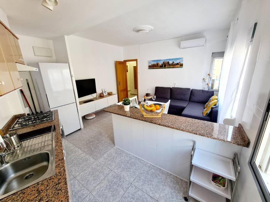 Comfy Apartment With a Castle View