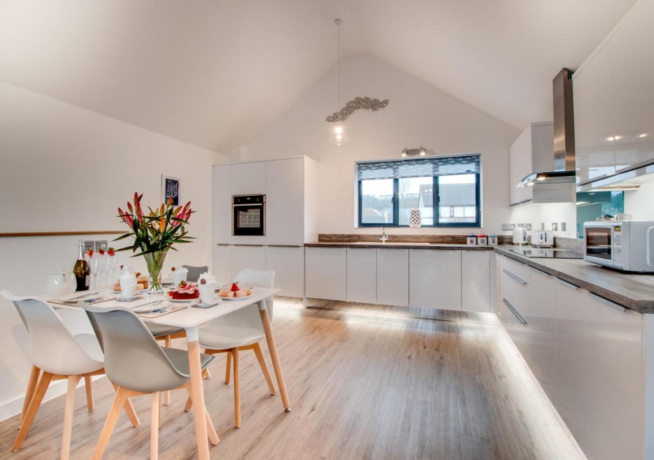 2 Bed in Westward Ho oc-idleho view 2
