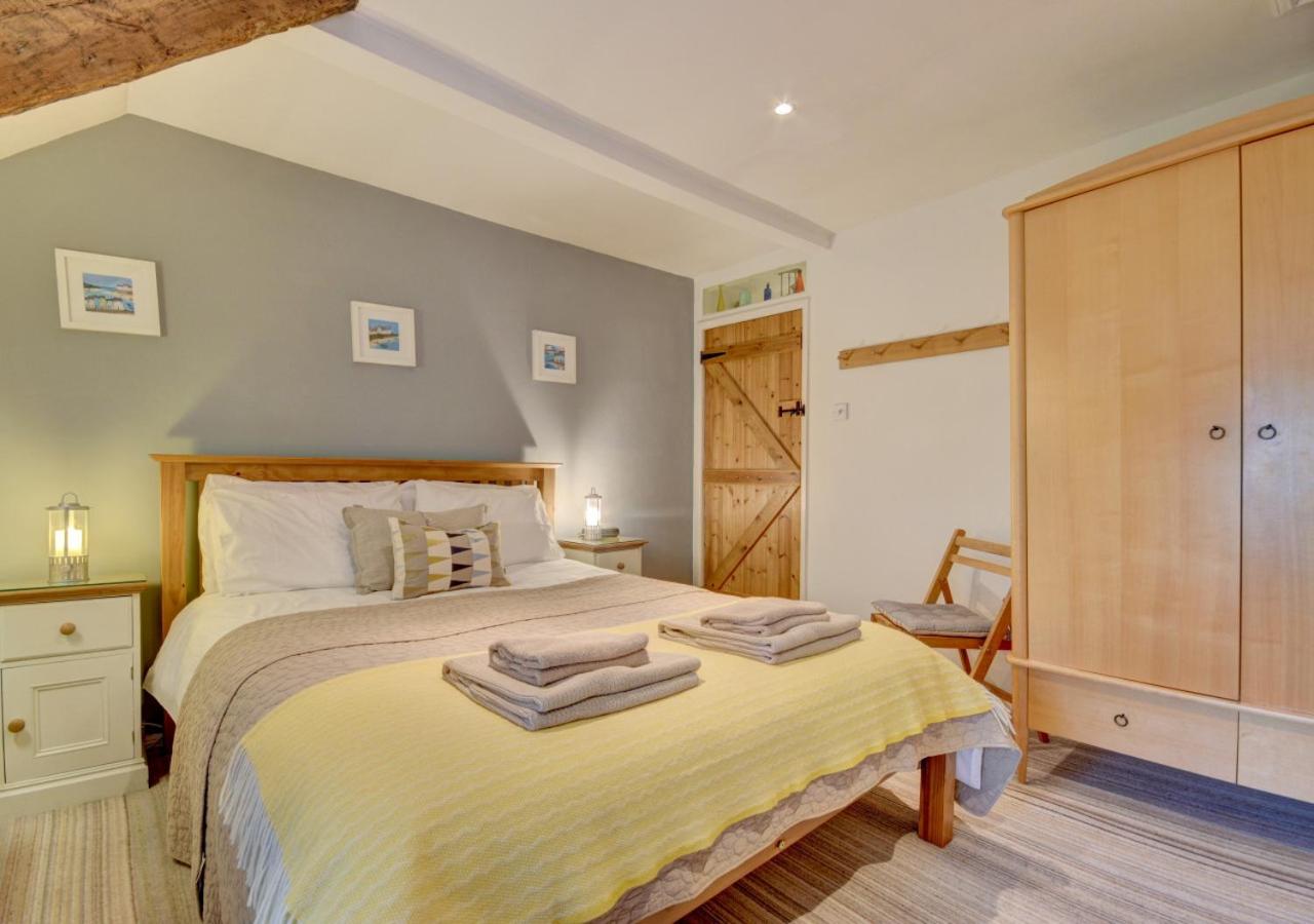 2 Bed in Instow oc-ingle