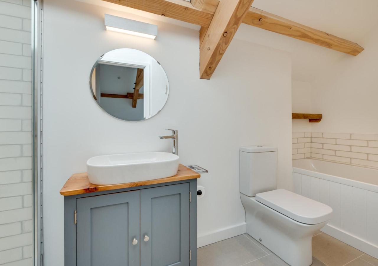3 Bed in Lee oc-linbar