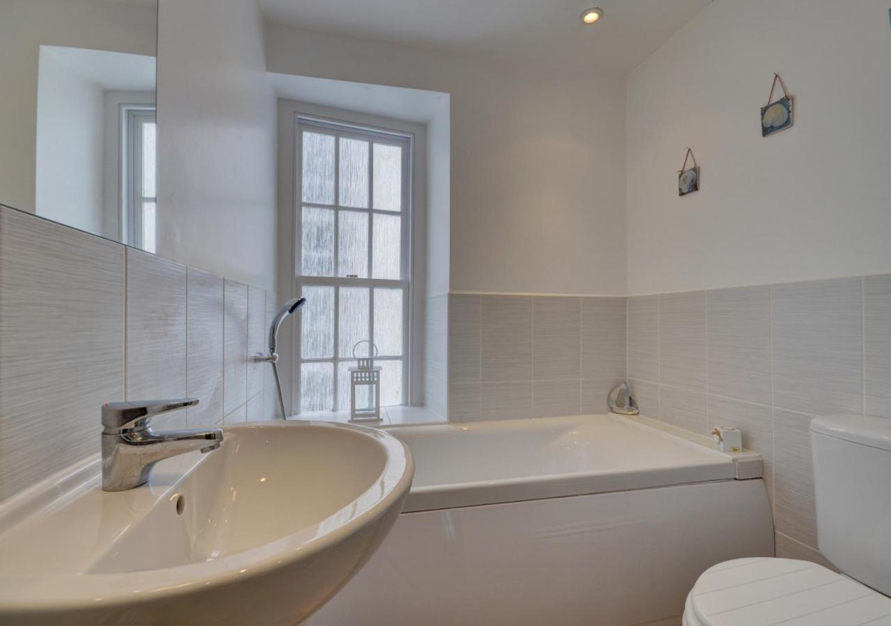 2 Bed in Appledore oc-loblof