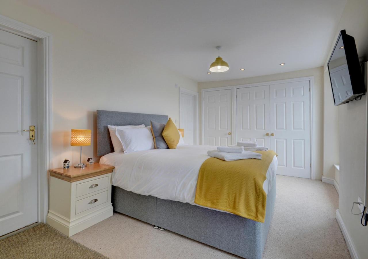 2 Bed in Appledore oc-loblof