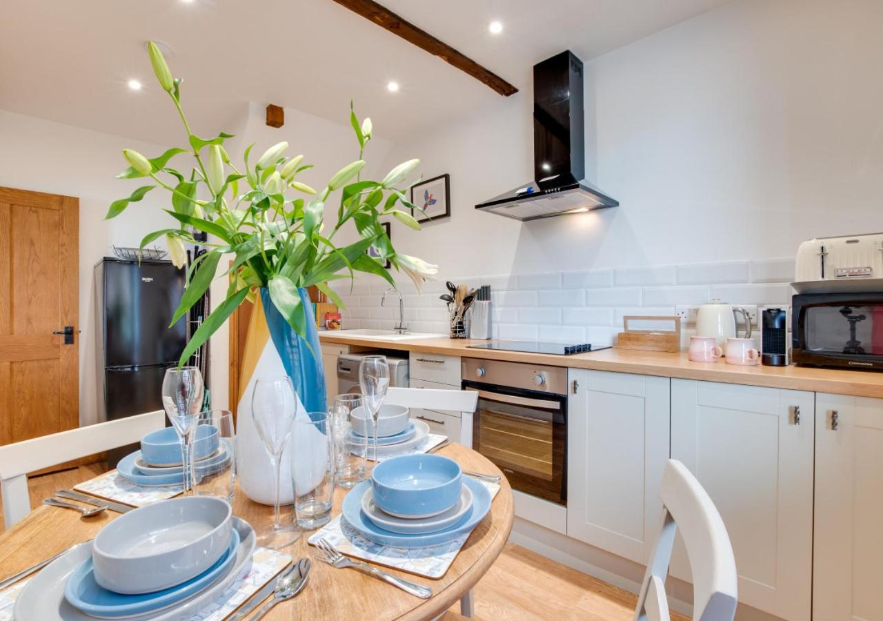 2 Bed in Lynton oc-lyncha view 5