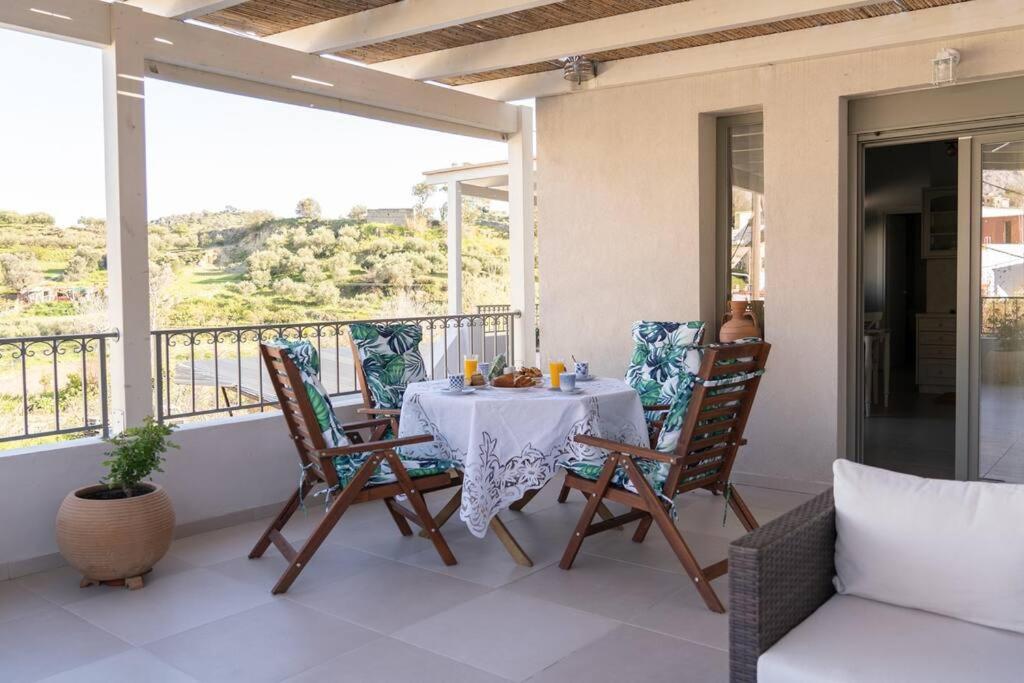 Merastri Cretan Home