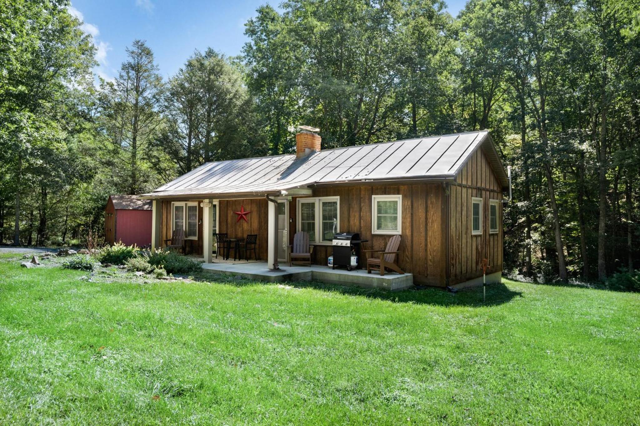 Hotel River Access Cabin Hot Tub Fast Wifi Fire Pit