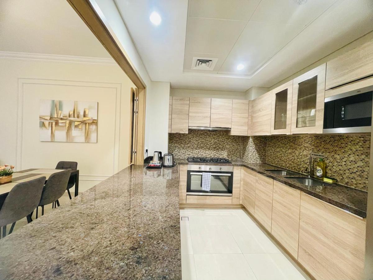 GOODWOOD SUITES HOMES VACATION